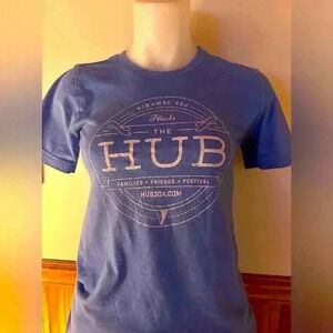 Hub Graphic tee, women’s XS, 30A, blue & white, The Hub 30A logo